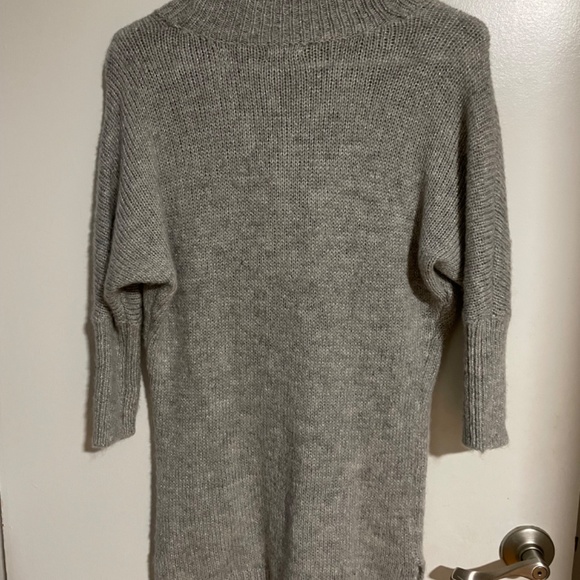 Gray sparkle tunic - Picture 2 of 2